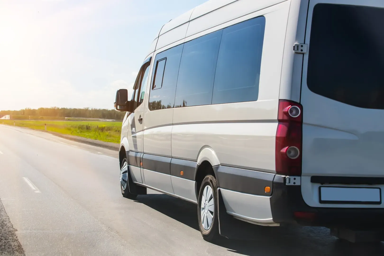 Transport minibus